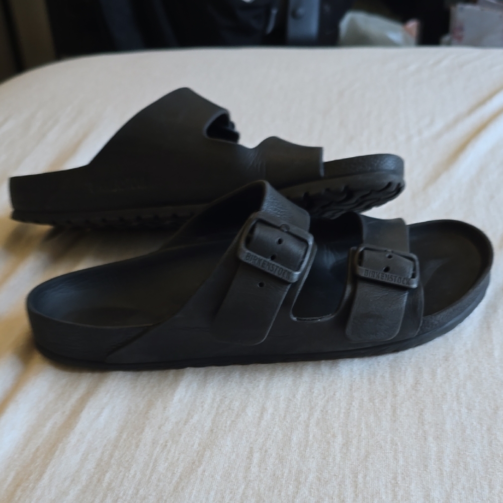 Black Birkentock Mens Buckle Sandal